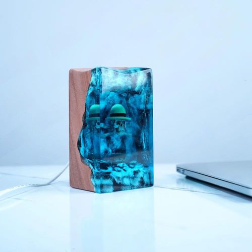 Straw Hat Pirates Anime-Inspired Resin Lamp | Series for Vibrant Home Decor