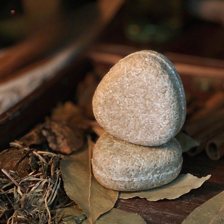 Tawfiq Pine Needle & Amino Acid Shampoo Bar - Revitalize Your Scalp, Strengthen Your Hair