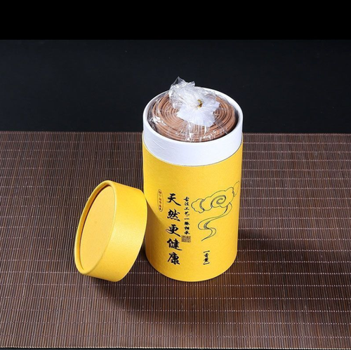 The natural osmanthus fragrance is pure and sweet, made by blending fresh osmanthus with natural spices without any chemical additives. The aroma is refreshing and lingering. The traditional craftsmanship ensures uniform burning and a light smoke volume, suitable for various scenarios at home and office. It is not only a relaxing and soothing fragrance but also an elegant and thoughtful gift choice, bringing poetic charm to your daily life during the autumn season.