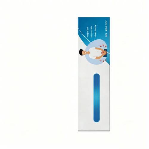 After placing the order, you will receive 3 boxes of men's gentle skin care cream. The soft tube packaging makes it convenient to use. The texture is fine and easy to absorb. The mild formula nourishes the surface skin and helps maintain the skin barrier, improving dryness and roughness. It is only an external skin daily care product and has no medicinal effect. For the first use, it is recommended to do a local test. If the skin is uncomfortable, please seek medical attention immediately.