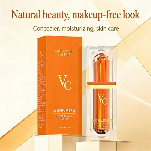 Order today and you will receive 3 bottles of Vitamin C concealer that naturally shrink pores, brighten the skin, and moisturize. It only takes 1 minute to achieve a natural, nude makeup look. The five layers of Vitamin C nutrients nourish the skin, cover blemishes and brighten the complexion, without the need for heavy foundation or overly pale makeup. Even after removing the makeup, it will become even more radiant.