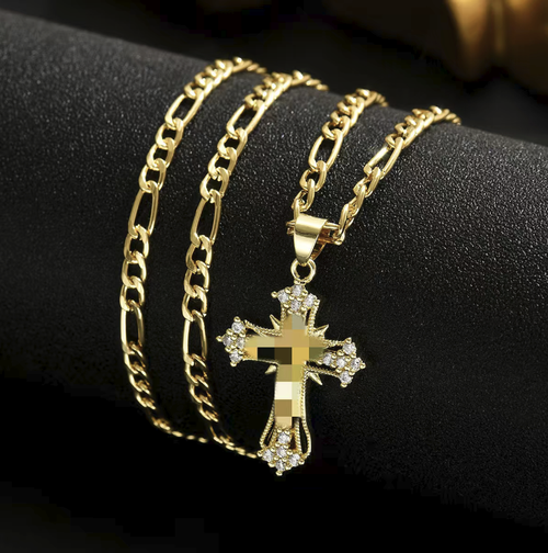 Copper-set zircon cross necklace. Featuring the luxurious and high-quality Fagaro chain texture, the zircon embellishments add a touch of luxury and shine. It is suitable for both men and women and can be matched with hip-hop, casual, and luxury styles. It is not prone to fading or causing allergies. It is a versatile and stylish choker necklace that is suitable for both daily wear and as a gift. It is a practical piece of jewelry that combines both appearance quality and sentiment.