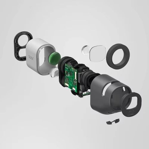 The multi-functional DUKA TR1 distance measuring telescope features a 6x magnification optical lens and ±6D diopter adjustment, suitable for people with different vision conditions. It integrates distance measurement, angle measurement, and viewing functions. It has a high-transparency LCD screen and a lightweight charging design. It is compatible with various scenarios such as engineering surveying, outdoor travel, and sports events, combining professional performance with portability.
