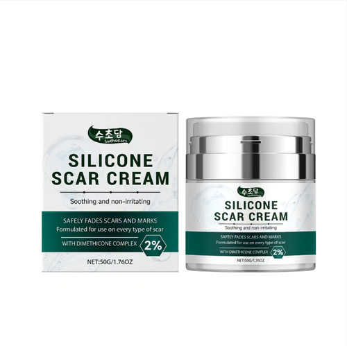 This silicone Scab ointment is gentle in its healing properties: The 2% silicone formula is non-irritating and suitable for both new and old scars. It has a refreshing texture that is easily absorbed. Consistent use can fade scars, soften hyperpigmentation, and help you regain smooth skin.