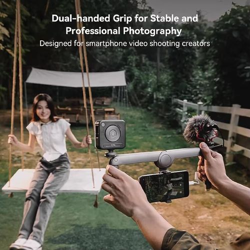 This Smog Fold folding expansion frame is specially designed for mobile video creators. The hands-free holding design ensures stable shooting without shaking, and the folding structure makes it portable and easy to store. It is equipped with a variety of expansion interfaces, allowing for the connection of professional equipment such as microphones and lighting fixtures. It is an efficient and professional companion for shooting vlogs and documentaries with a mobile phone.