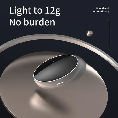 This intelligent electric anti-snoring device comes with 10 electrode pads. It uses TENS pulse technology and has an intelligent chip that automatically identifies snoring sounds to adjust the mode. It is comfortable to wear. It effectively alleviates snoring and enables you and your family to have a good night's sleep. It is the sleep-saving hero for those troubled by snoring.