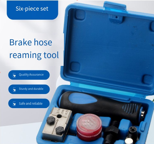 Brake pipe reaming tool kit, including reaming tools, edge trimming knives and other components. It can precisely ream the holes and remove burrs, and is suitable for various specifications of brake pipes. Made of high-strength material, it is durable. The ergonomic handle is easy to operate and it is portable and easy to store. It is a professional tool for brake repair for auto mechanics and car enthusiasts, ensuring braking safety.