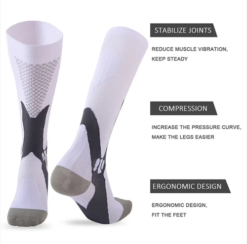 This gradient pressure varicose vein stocking has extremely high elasticity and breathability. It can promote the natural flow of blood and help it return to the heart. If you place an order today, you will receive any five pairs of the Prati Yoga Professional Outdoor Sports Varicose Vein Pressure Stockings. You can wear them every day to make your legs look slimmer. It is suitable for situations such as prolonged sitting, commuting and traveling, making leg protection extremely easy.