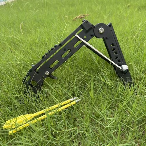 This folding slingshot is simply amazing! With competitive-level accuracy, it can be folded and carried in your pocket for easy use. The grip feels stable and precise. Now, place an order and you'll get an extra 10 fishing arrows for free - steel balls for target practice are great, and changing the arrows allows you to fish in streams. It's perfect for outdoor practice and enjoying the fun of fishing. The value for money is simply outstanding!