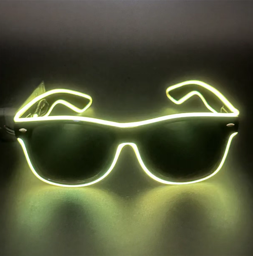 LED Wireless Ray-Ban Light-up Glasses: Classic black frame with neon light effect, available in multiple colors such as purple, blue, yellow, and red. Press the button wirelessly to turn on. Order today and you'll get 3 LED wireless Ray-Ban light-up glasses. They function as sunglasses during the day and instantly become the center of attention at night. Suitable for parties, Halloween, music festivals, adding it to your outfit instantly boosts the atmosphere and comes with a C-level filter.