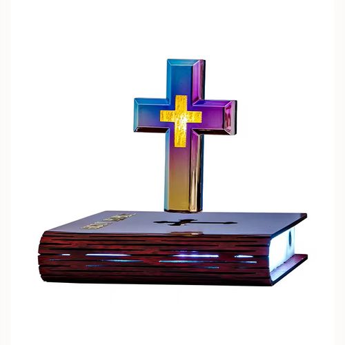 磁悬浮电子十字架The astonishing collision of technology and faith! This magnetic levitation electronic cross automatically levitates and rotates. The light is soft and not dazzling. It can not only serve as a desktop decoration to brighten up the space, but also convey a strong sense of protection. With the support of technology, faith and beauty are within reach.
