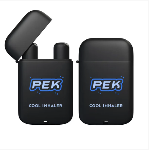 Order today and you will receive 2 nasal inhalation cooling rods, one with mint flavor and the other with rosemary flavor. The flip-top design prevents dust from entering and reduces evaporation. It is small in size and easy to carry. No need to apply any cream when using. It is suitable for use when feeling sleepy while driving, during long trips or after prolonged sitting. Do not swallow. Avoid contact with nasal mucosa. Please store away from high temperatures.