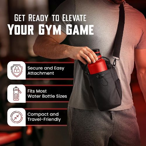 Good news for fitness enthusiasts! The dual-magnetic backplate fitness bag can be fixed with just one press. Pull the shoulder strap and it transforms into a single shoulder bag, allowing for seamless transition between fitness and commuting. It is waterproof and durable, with an inner compartment for organization. Small items stay neatly arranged, and the black color scheme maintains a minimalist appearance that is highly impressive.