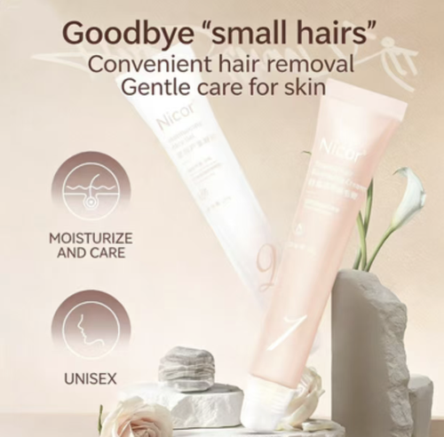 Order today and you will receive 5 sets of universal men's and women's gentle exfoliating and moisturizing hair removal kits. They are suitable for both men and women, with a two-step design: the hair removal cream is gentle and cleansing, the silicone brush head precisely covers, the aloe gel soothes and repairs, and the plant extract formula is non-irritating. They are small and portable, allowing you to easily say goodbye to the embarrassment of hair.