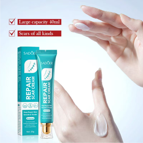 Composite Silicone Scar Cream, specially designed for various types of scars: burn scars, pigmentation scars, new and old acne marks all covered! Silicone + plant extracts penetrate the skin's surface, smoothing out bumps, fading dark spots, refreshing without being greasy, gentle on sensitive skin. Order today and get 6 tubes! Apply twice a day, 70g per tube lasts for two months. Stock up for the whole year, no need to cover scars when wearing revealing outfits.