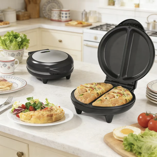 Double-sided constant-temperature deep-frying and baking machine. The heating is synchronized on both the top and bottom, ensuring even heating. The non-stick coating can be wiped clean with one wipe. It can be used for making pancakes, crepes, pizza, and sandwiches. This small-sized machine can be used for various breakfast and quick meals in a household setting. It is easy for beginners to operate.