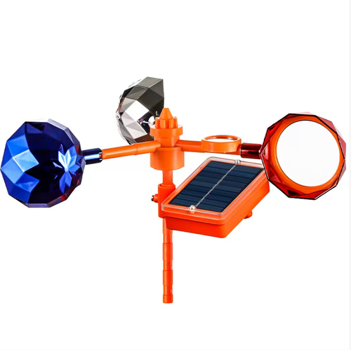 Solar-powered voice bird repeller, the intelligent crop protection officer, 360° laser strobe, solar-powered battery life + light sensor automatic switch, 360° all-round bird repulsion with no blind spots, easy installation, keeping birds away and ensuring a safe and bountiful harvest for crops. It is a great helper for farmers in protecting their crops!