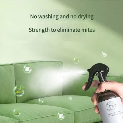 Green Pepper Allergen Removing Spray comes with a built-in nozzle. Just spray once to kill the mites, and it doesn't require rinsing or drying. It's made with natural green pepper ingredients,safe for both babies,pets and adults. It provides protection for 15 days after one application. Order today and get 8 bottles. They are enough for all the corners of your home. Stock up for the changing seasons and enjoy a refreshing and sterile life！