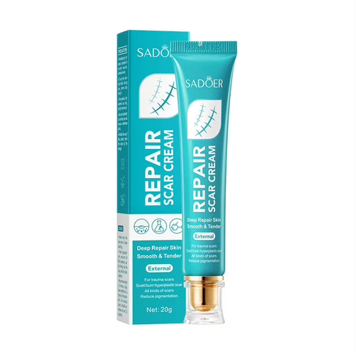 Composite Silicone Scar Cream, specially designed for various types of scars: burn scars, pigmentation scars, new and old acne marks all covered! Silicone + plant extracts penetrate the skin's surface, smoothing out bumps, fading dark spots, refreshing without being greasy, gentle on sensitive skin. Order today and get 6 tubes! Apply twice a day, 70g per tube lasts for two months. Stock up for the whole year, no need to cover scars when wearing revealing outfits.