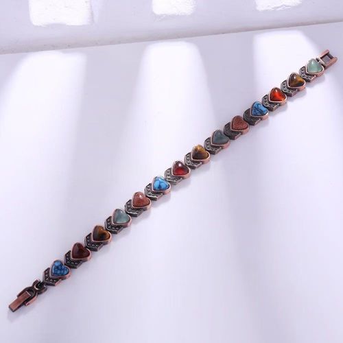 Lesheng magnetic therapy ancient copper brushed bracelet, with the texture of the gemstone, has a retro feel that instantly makes one appear noble. The magnetic energy gently relieves stiffness in the wrist and shoulders, and can be worn all day without causing pressure on the hands during long sitting or commuting. It is not only a delicate accessory to complement outfits, but also a healing item that secretly protects the body. The daily comfort level is directly maximized.