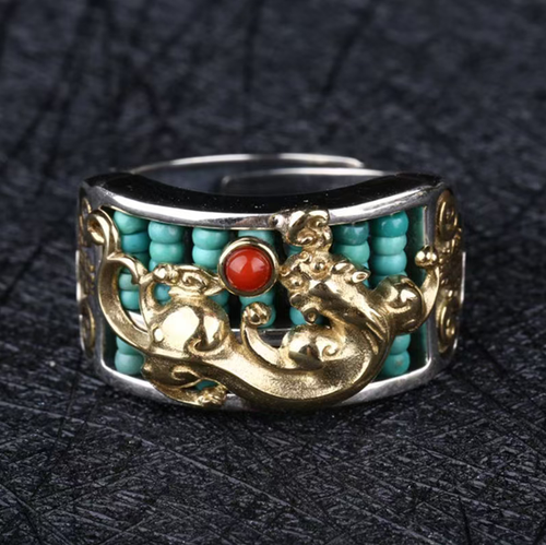 Wealth Pikachu Abacus Ring, good fortune buff is fully accumulated. Carry the Attracting Fortune Abacus with you. If you place an order today, you will receive 2 pieces! Cute Pikachu + Attracting Fortune Abacus pattern, with turquoise and red agate adorning the fortune beads, the antique silver and gold texture is extremely rich, suitable for daily use and gatherings. Shake the abacus on your fingertip, and good luck doubles, bringing you the good luck for making a fortune in the future.