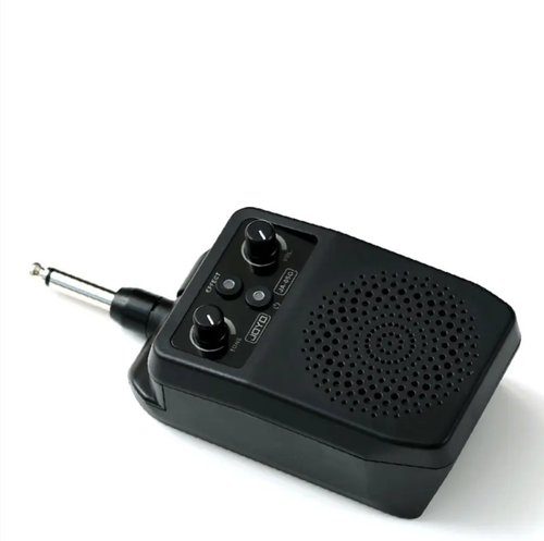 Electric guitar portable speaker. It has 4 built-in effects such as clear tone and overload. You can switch them with one click to adapt to various styles of music. It supports Bluetooth connection with your mobile phone for playing. The battery has sufficient power and can be connected to headphones for silent practice. With a small size, it has excellent sound quality and is durable and portable. It is the perfect companion for practicing guitar in your pocket.