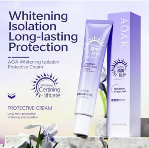 If you place an order today, you will receive 10 bottles. This is enough for a year's use. It combines the functions of whitening, sun protection and concealing makeup. The texture is smooth and not greasy. It can evenly brighten the skin and cover yellow tones. It can create a natural and clear makeup-free state. In a hurry, it can remove makeup in just 30 seconds, allowing you to maintain a good makeup appearance easily.
