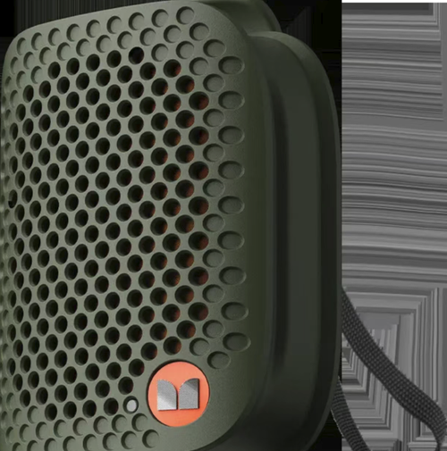 80g ultra-light magnetic wearable Bluetooth speaker, IPX5 waterproof and sweat-resistant, TWS dual-device interconnection for stereo surround bass output. The powerful back clip can fix it on backpacks or bicycles. The Bluetooth has stable and long-lasting battery life. It combines the advantages of portability, waterproofing and stereo bass, making it a great music accessory for outdoor travel. Recommended.