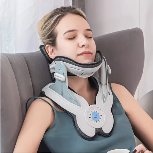 This medical cervical traction device adopts triple power traction and air support technology, which can precisely correct the curvature of the cervical vertebrae and relieve the pressure on the intervertebral discs. The medical-grade material is comfortable and fits well, and the operation is convenient. It is an excellent choice for those recovering from cervical spondylosis and for office workers for daily neck protection.