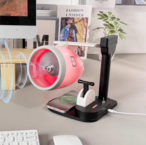 The fan of the turbofan aircraft engine, replicating the shape of an aviation engine. Powerful spiral wind force combined with RGB ambient lights, creating a full atmosphere. The base integrates 15W wireless charging, adjustable angle, low noise and quiet operation. It is not only a practical fan but also an eye-catching decorative item. It is suitable for office and gaming scenarios, highlighting the technological taste.