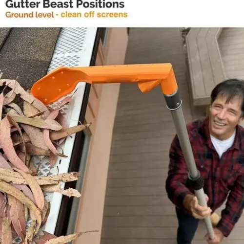 This set of gutter cleaning tool kit includes a cleaning shovel and a multi-section extendable rod. The length can be adjusted as needed. The shovel is compatible with the curvature of the drainage groove and can remove fallen leaves and sand. It is easy to disassemble, assemble and store, and is suitable for clearing debris in the gutter of the roof. It reduces the trouble of climbing up and is convenient for daily house maintenance.