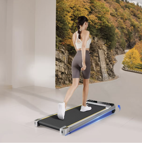 Home mini flat-panel treadmill, ultra-thin and foldable without taking up space, silent shock absorption with knee protection, multiple speed settings that can be adjusted, suitable for slow walking, brisk walking and jogging. It is friendly for small-sized apartments and is a high-value, cost-effective must-have for those who sit for long periods and want to do light exercise at home. Easily embark on a healthy and light exercise lifestyle.