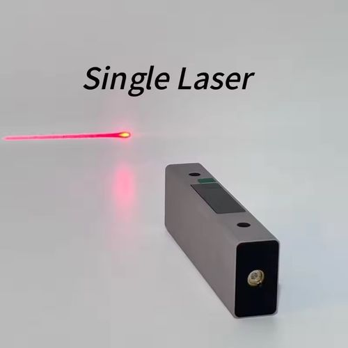 Laser level gauge, with precise projection and intuitive reading on digital display screen, compact and portable, easy to operate. Suitable for scenarios such as decoration leveling, furniture installation, and engineering angle measurement. With millimeter-level accuracy, every construction can be carried out precisely and accurately. It is an efficient tool for space measurement.