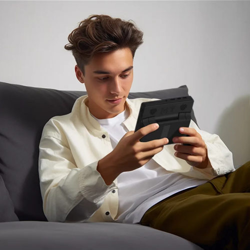 5-inch high-definition handheld arcade console, equipped with multiple simulation modes for two-player battles. It features smooth operation with professional arcade joystick and buttons. The device is a combination of a game console and a power bank, with Type-C fast charging that can charge your phone in an emergency. It is lightweight and portable, suitable for both home use and travel, providing a nostalgic gaming and entertainment experience.