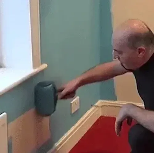 Nova tendência 2025 chegou! 🎨 Rolo de pintura inteligente — sem sujeira, sem esforço, sem stress! 💪 💥 Estoque limitado, garanta já o seu!