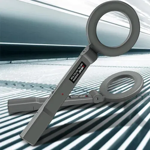 2025 Novo Detector de Metais Portátil – Alta sensibilidade, design dobrável, perfeito para aventuras ao ar livre!