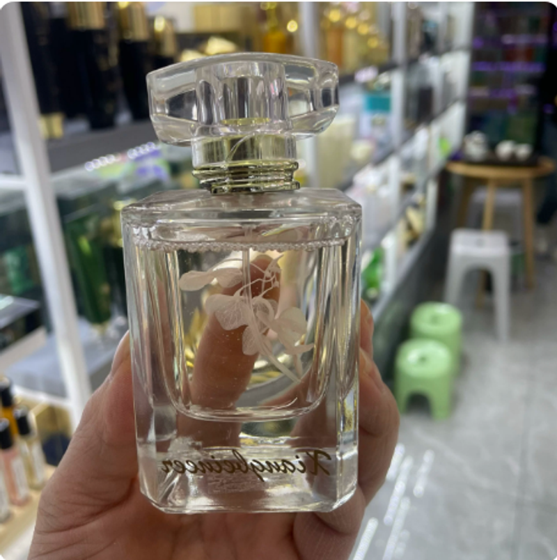 香貝女神驚夢花開女士香水50ml 清新淡雅持久淡香花香正品