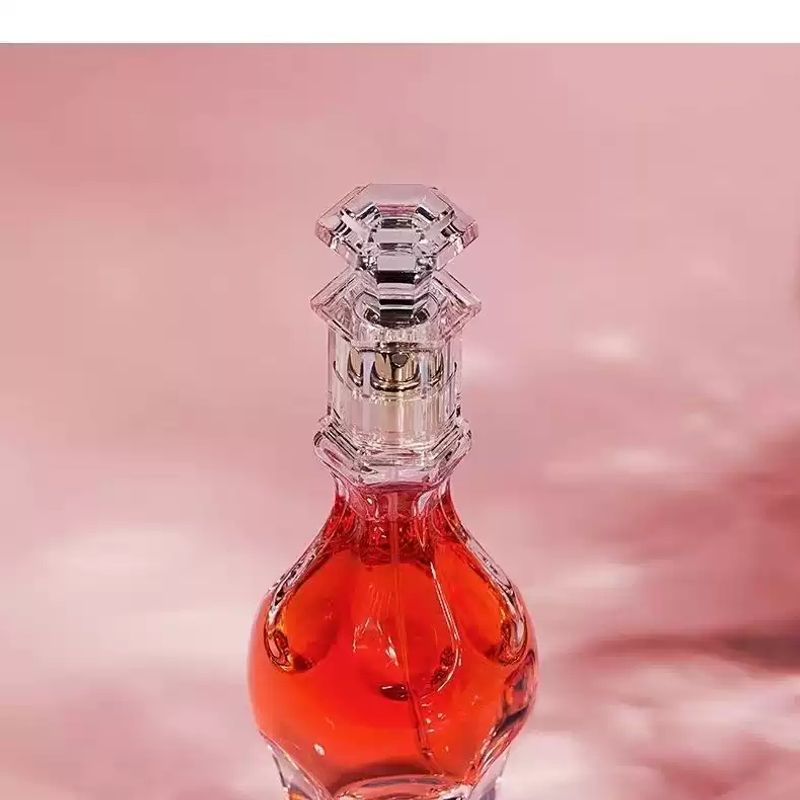 芳慕忘情之夜香水女士持久留淡濃香清新小眾品牌學生正品衣服噴霧