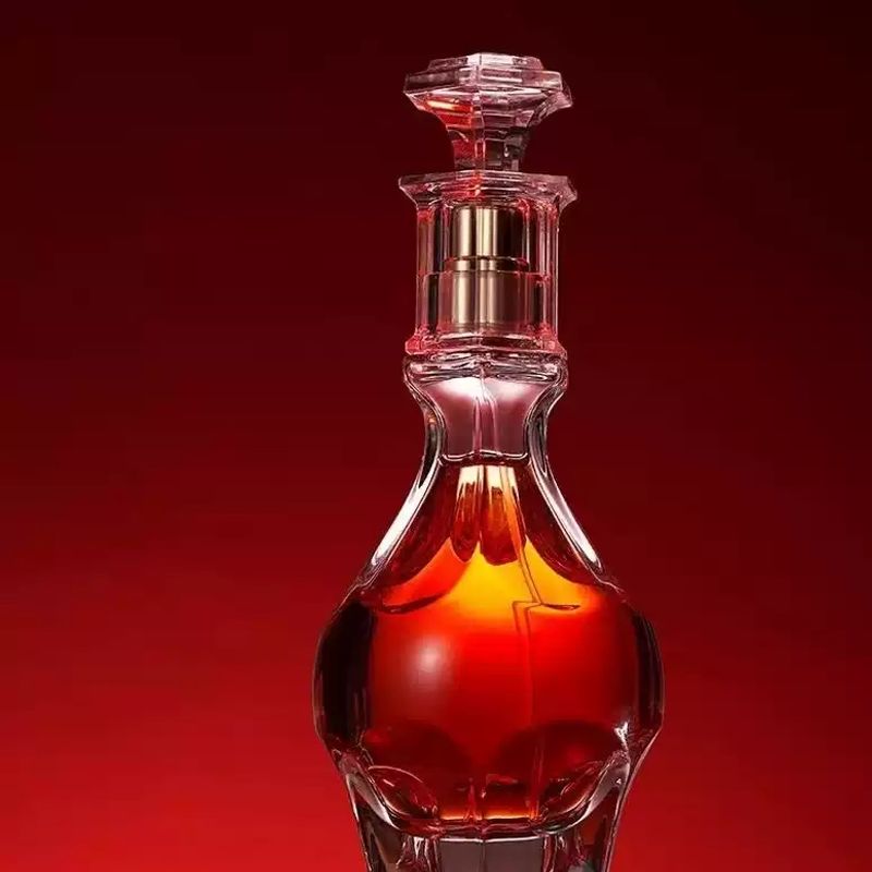 芳慕忘情之夜香水女士持久留淡濃香清新小眾品牌學生正品衣服噴霧