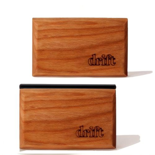 Magnetic Aroma Wood | Natural Freshness on Your Sun Visor