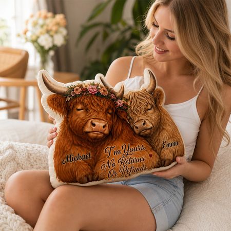 Personalized Highland Cow Couple Plush Pillow – I'm Yours Gift for Couples