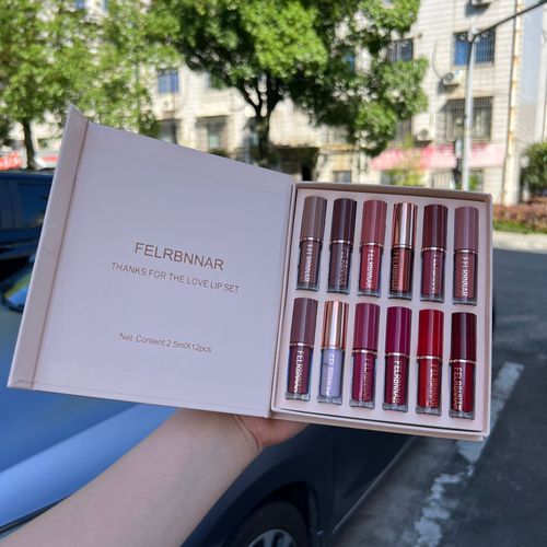 Kit de Gloss Labial 12 Unidades com Brilho Perolado Fino, Batom Longa Duração, À Prova d'Água, Não Pegajoso e Mate