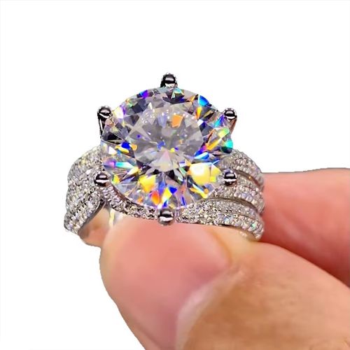 Trendy Light Luxury Round Six-claw Zircon