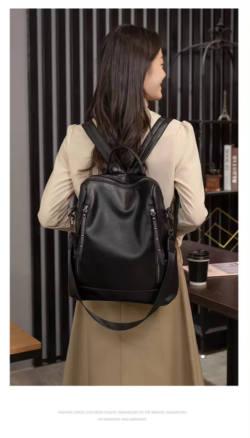 2025 new Korean retro large capacity soft leather texture leisure outdoor travel backpack women's bag
