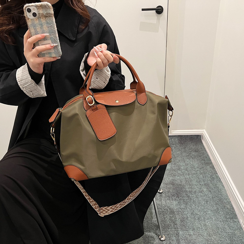 Leisure large capacity commuter Longxiang bag new nylon cloth shoulder wide band messenger bag handbag travel bag handbag