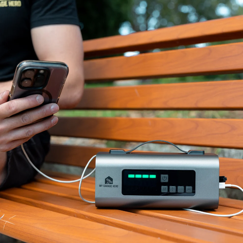 All-in-one high-capacity emergency jump starter