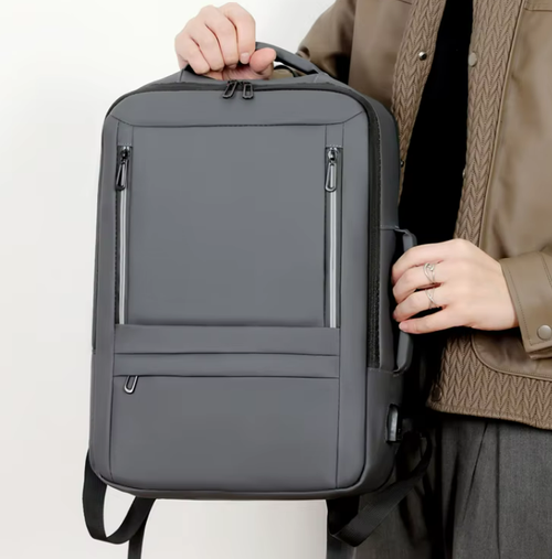 This new laptop backpack is a multi-functional, waterproof, high-quality, large-capacity bag suitable for everyday casual use.