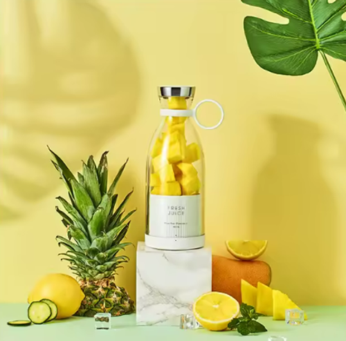 Mini Juicer Cup, Portable and Multifunctional Juice Cup for Home and Travel