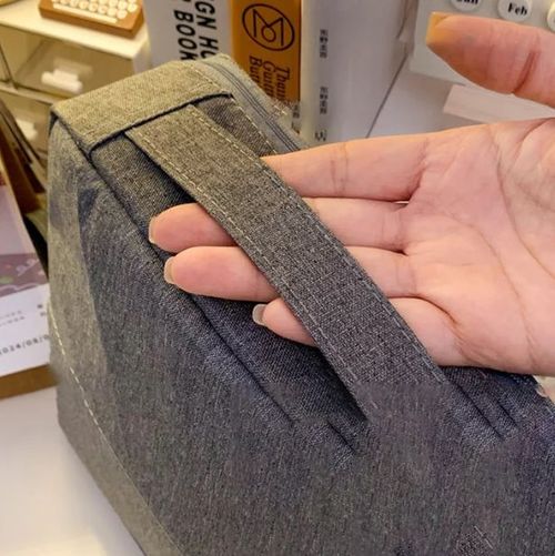 Multi-Purpose Large Capacity Oxford Cloth Standing Makeup Bag