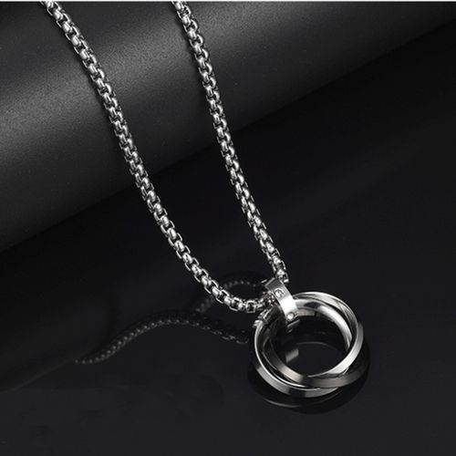 Titanium steel colorfast three-ring ring necklace for women and men, trendy in ins style, European and American street style, hip-hop, sweatshirt chain, unique accessory.